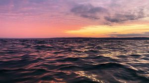 Preview wallpaper waves, water, horizon, sunset