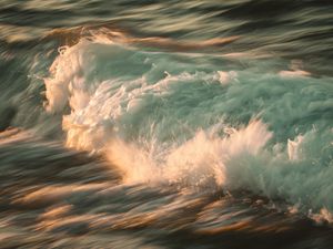 Preview wallpaper waves, water, spray, movement