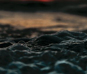 Preview wallpaper waves, water, sunset, blurred