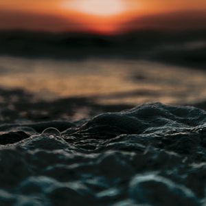 Preview wallpaper waves, water, sunset, blurred