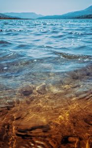 Preview wallpaper waves, water, transparent, lake