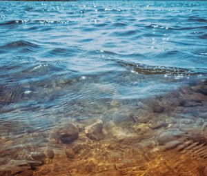 Preview wallpaper waves, water, transparent, lake