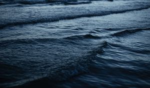 Preview wallpaper waves, water, wavy, glare, ripples