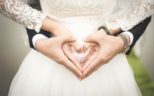 Preview wallpaper wedding, hands, heart, love, romance