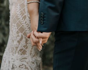 Preview wallpaper wedding, hands, love, touch, family