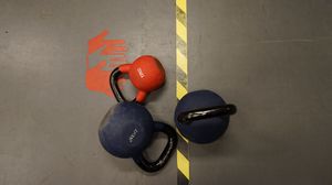Preview wallpaper weights, paint, sport