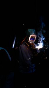 Preview wallpaper welder, protection, sparks