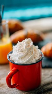 Preview wallpaper whipped cream, croissant, blur, food