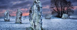 Preview wallpaper wiltshire, uk, field, snow, stones