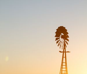 Preview wallpaper windmill, silhouette, field, sunset