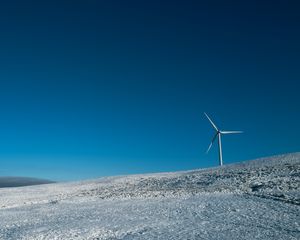 Preview wallpaper windmills, field, snow, sky