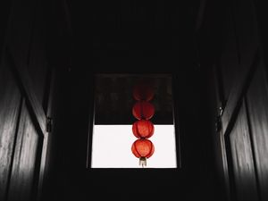Preview wallpaper window, chinese lantern, red, dark, room
