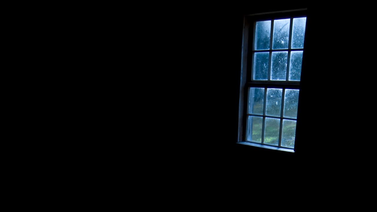 Wallpaper window, dark, floor, rays sun
