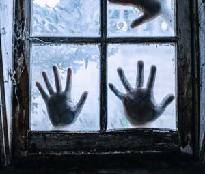 Preview wallpaper window, hands, palms, glass