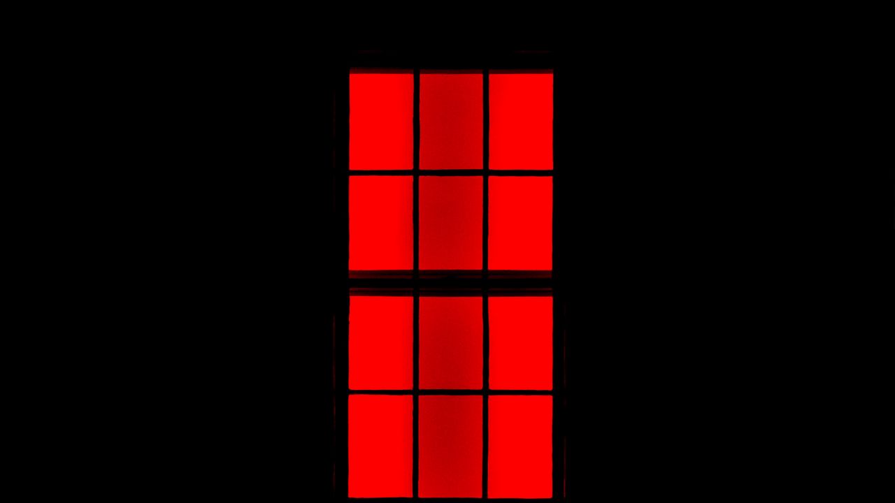 Wallpaper window, lattice, black, red