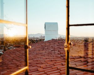 Preview wallpaper window, roof, tile, building, overview