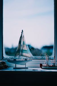 Preview wallpaper window sill, boat, window, figurines