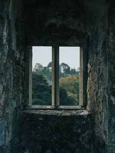 Preview wallpaper window, walls, old, gray, view