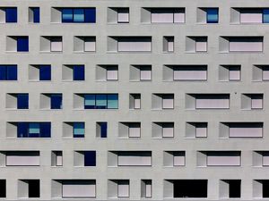Preview wallpaper windows, building, textures