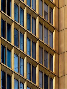 Preview wallpaper windows, facade, shadows, building