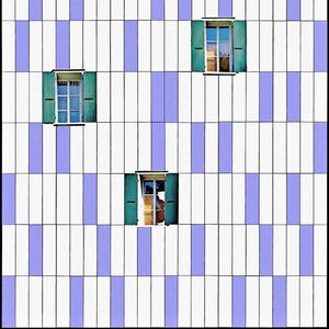 Preview wallpaper windows, facade, stripes