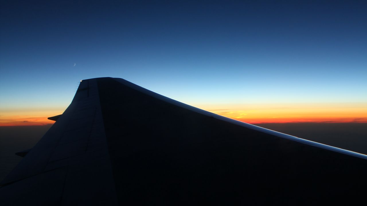 Wallpaper wing, dark, sky, twilight, horizon, plane