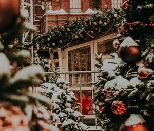 Preview wallpaper winter city, new year, christmas, snowfall, decorations