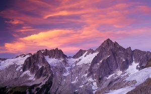 Preview wallpaper winter, evening, mountains, edge, tops, sky