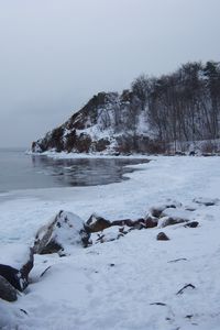 Preview wallpaper winter, lake, rocks, landscape