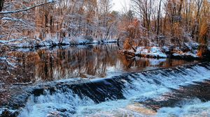 Preview wallpaper winter, river, threshold, trees