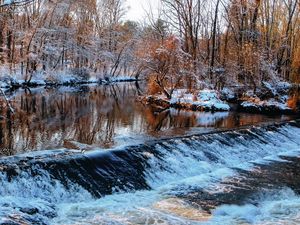 Preview wallpaper winter, river, threshold, trees