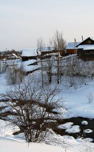 Preview wallpaper winter, snow, house, small river, bushes, tranquillity