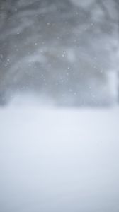 Preview wallpaper winter, snow, snowflakes, blur, white