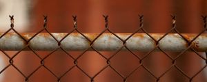 Preview wallpaper wire, grid, fence, rust, blur