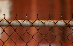 Preview wallpaper wire, grid, fence, rust, blur
