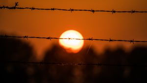 Preview wallpaper wire, sun, sunset, dark