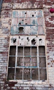 Preview wallpaper words, inscription, lattice, house, wall