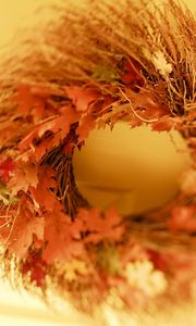 Preview wallpaper wreath, fall, leaves