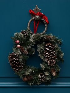 Preview wallpaper wreath, flowers, decoration, christmas