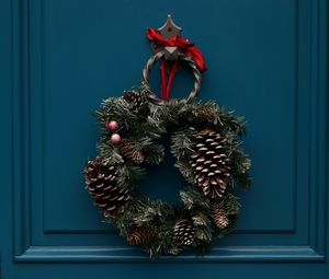 Preview wallpaper wreath, flowers, decoration, christmas