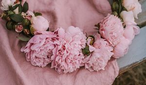 Preview wallpaper wreath, peonies, flowers, pink