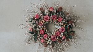 Preview wallpaper wreath, roses, flowers, composition, decoration