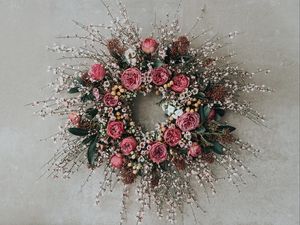 Preview wallpaper wreath, roses, flowers, composition, decoration