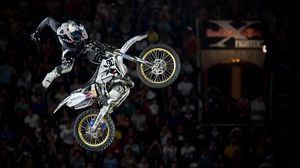 Preview wallpaper x fighters, red bull, jump