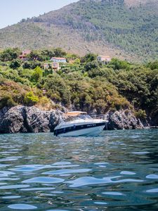 Preview wallpaper yacht, bay, sea, trees, mountains