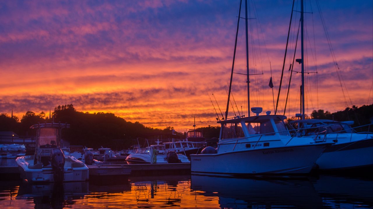 Wallpaper yachts, boats, dock, sunset