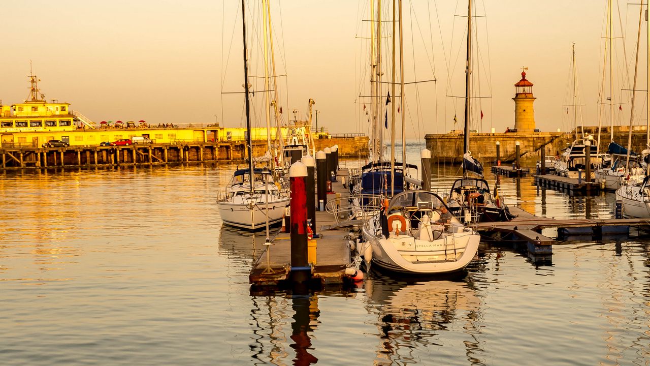 Wallpaper yachts, masts, pier, lighthouse