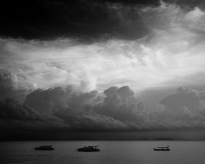 Preview wallpaper yachts, sea, clouds, dark