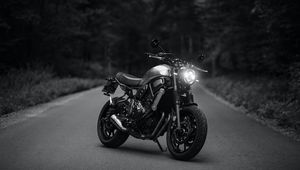 Preview wallpaper yamaha, bike, motorcycle, side view, bw
