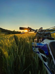 Preview wallpaper yamaha, motorcycle, bike, rays